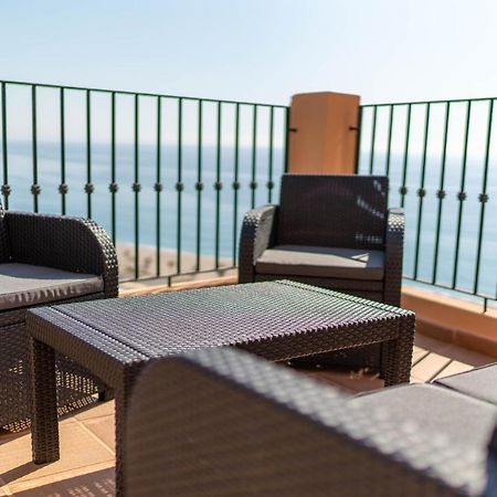 מוחקאר Chalet Con Vistas Al Mar Y Piscina מראה חיצוני תמונה
