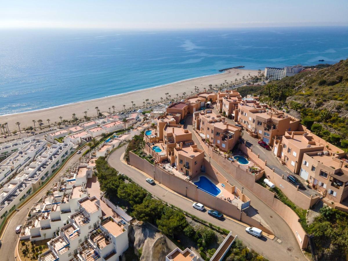 מוחקאר Chalet Con Vistas Al Mar Y Piscina מראה חיצוני תמונה
