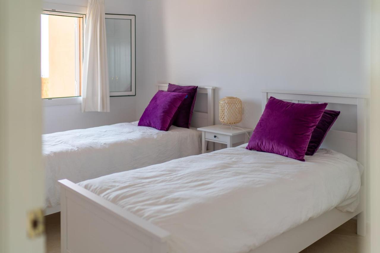 מוחקאר Chalet Con Vistas Al Mar Y Piscina מראה חיצוני תמונה