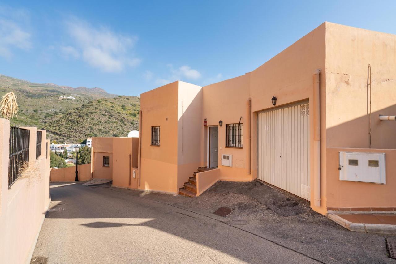 מוחקאר Chalet Con Vistas Al Mar Y Piscina מראה חיצוני תמונה