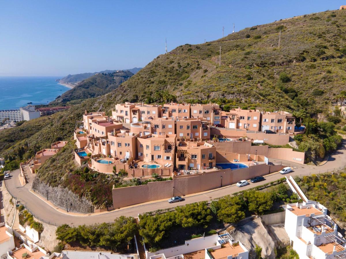 מוחקאר Chalet Con Vistas Al Mar Y Piscina מראה חיצוני תמונה