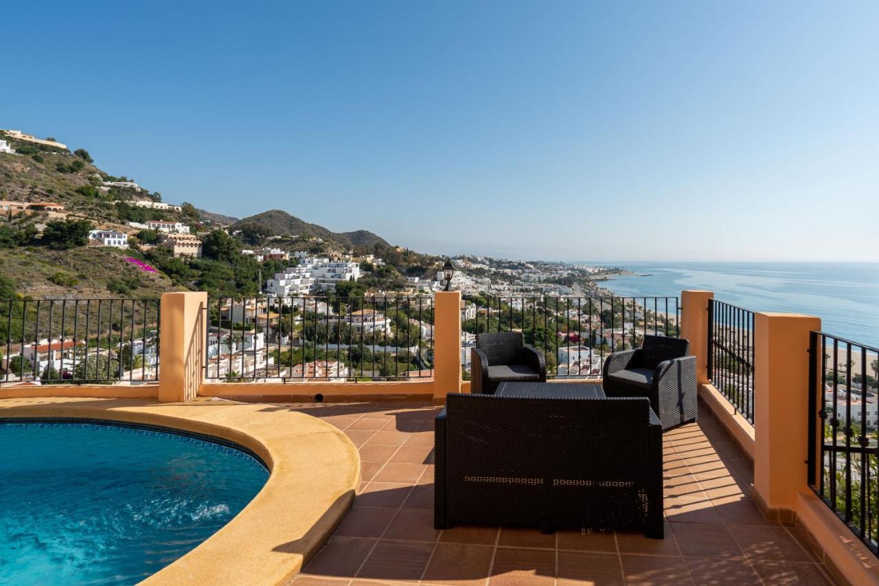 מוחקאר Chalet Con Vistas Al Mar Y Piscina מראה חיצוני תמונה
